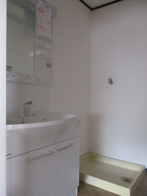 ロイヤルマンション第２小郡507号（4ＤＫ）